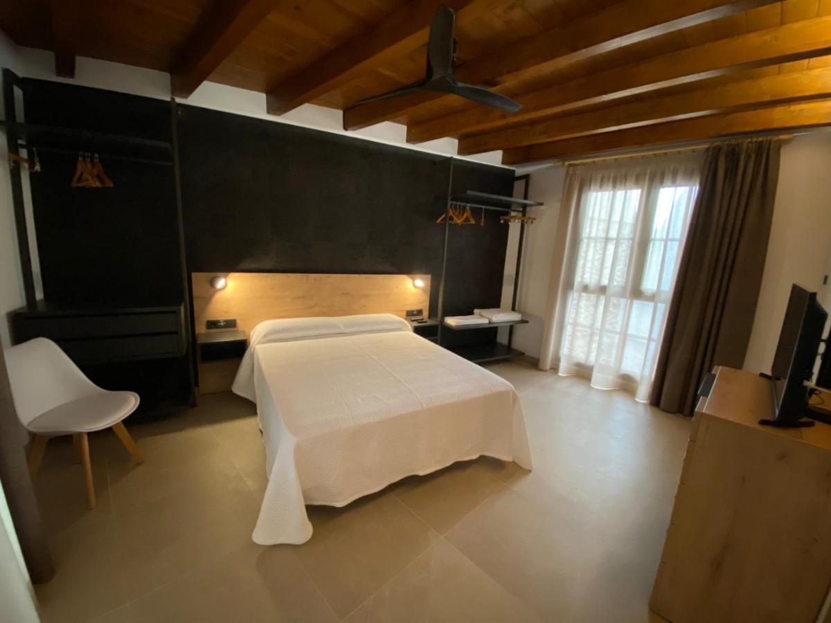 Un Moment, Casa Rural De 4 Estrellas Les Coves de Vinroma 外观 照片